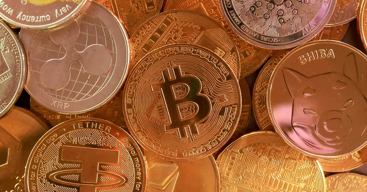 The CLARITY Act stalls on a 49-50 Senate vote, leaving the US crypto framework unresolved