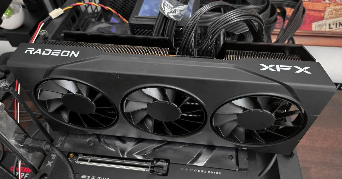 Le DLSS 5 de Nvidia fonctionne sur des Radeon : ce mod franchit une frontière que les fabricants maintenaient fermée